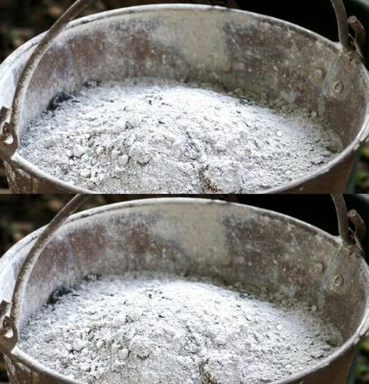 Nie wyrzucaj popiołu z piekarnika, kominka ani ogniska po pieczeniu. To prawdziwe Szare Złoto!