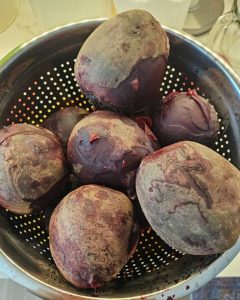 Zobaczymy, co się stanie, a wtedy będziesz mógł dowiedzieć się więcej... Oto kilka komentarzy.