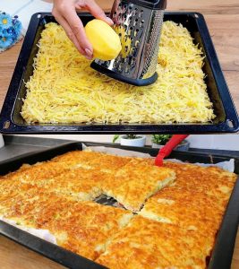 Zapiekanka z serem i ziemniakami – przepis rodzinny od babci Przepis udostępniaj w komentarzach.❤️ Wysłałam go tym, którzy mi podziękowali.