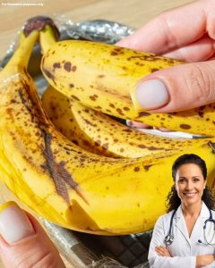 Co tak naprawdę się dzieje, gdy zjesz banana przed snem