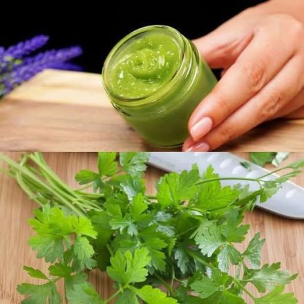 Pietruszka, że​​wyglądam 20 lat młodziej: bezpośrednioszy środek przeciwstarzeniowy