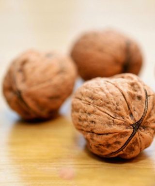 Lekarze ujawniają, że spożywanie 3 orzechów dziennie powoduje... Zobacz więcej...